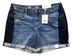 NWT a.n.a Mid-Rise Two-Tone Colorblock Cuffed Denim Shorts 14X5